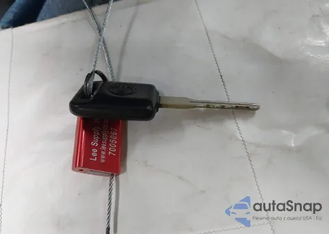 2016 Nissan Versa 1.6 S from USA, damaged, VIN 3N1CN7AP4GL855383